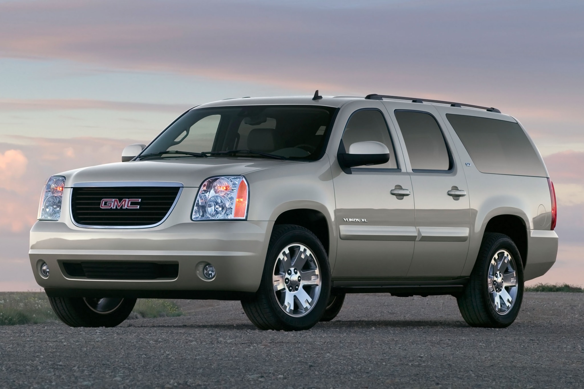 2014 gmc yukon xl towing capacity